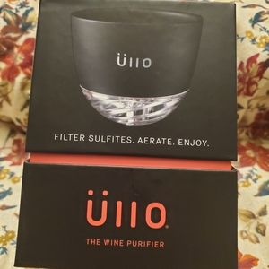 NWOT Ullo Wine Purifier with 2 Selective Sulfite Filters
